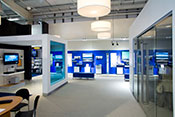Comet Bose Wall